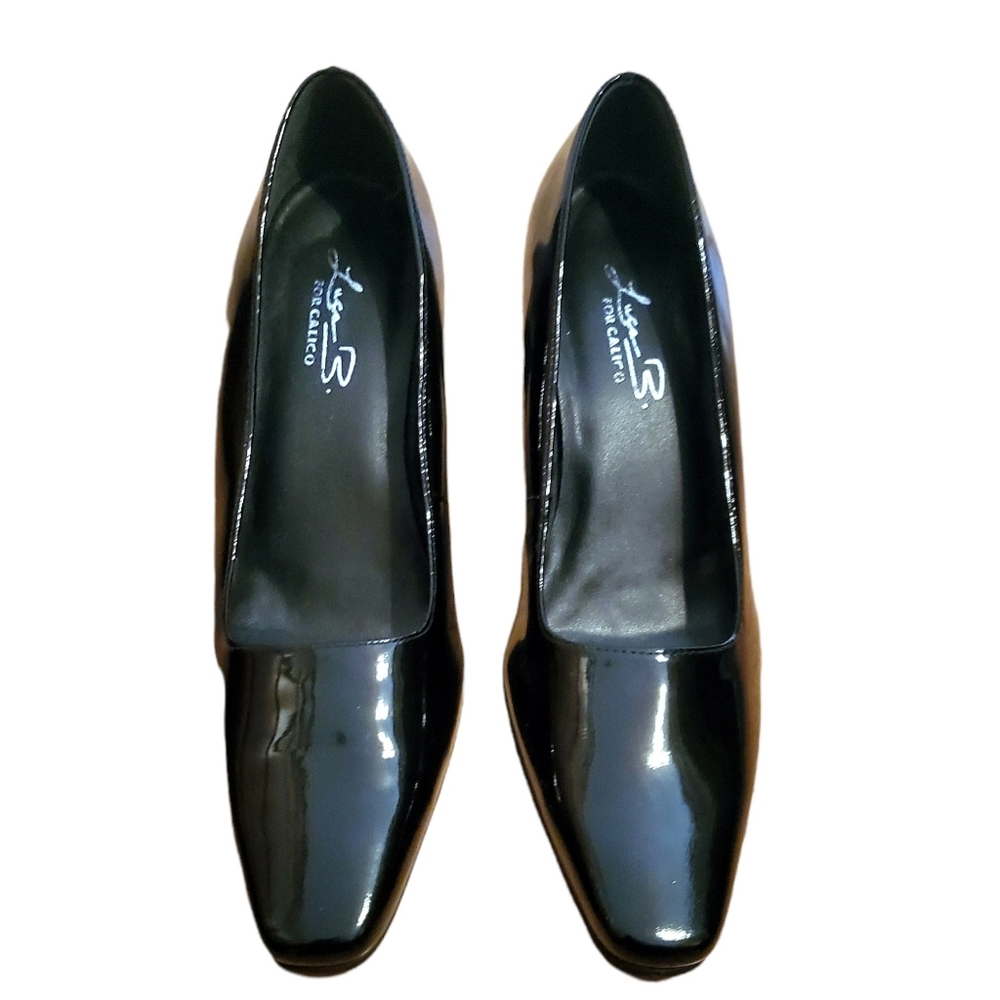 Luca B black patent leather chunk heel 6.5